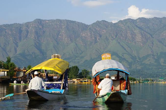 Explorez la vallée du Cachemire avec Aujourdhui Voyages