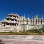 Les temples jaïns : de la dentelle de marbre