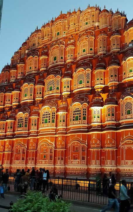 Hawa Mahal Voyage
